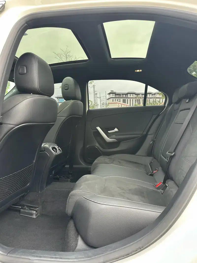 Mercedes-Benz A-Class 2021 A 200 L Sport Sedan Fashion Edition — миниатюра 9