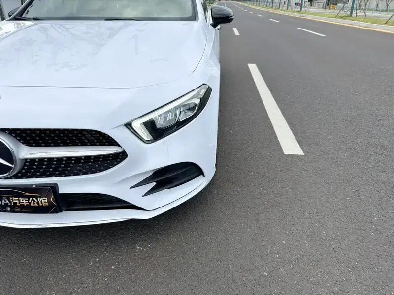 Mercedes-Benz A-Class 2021 A 200 L Sport Sedan Fashion Edition — миниатюра 8