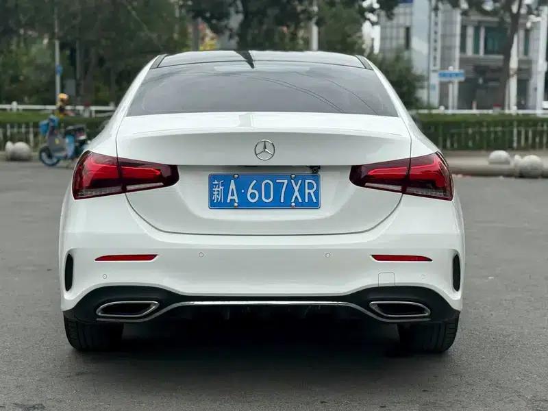 Mercedes-Benz A-Class 2020 A 200 L Sport Sedan — миниатюра 5
