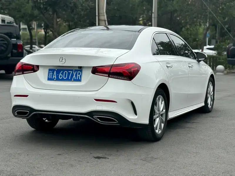 Mercedes-Benz A-Class 2020 A 200 L Sport Sedan — миниатюра 6