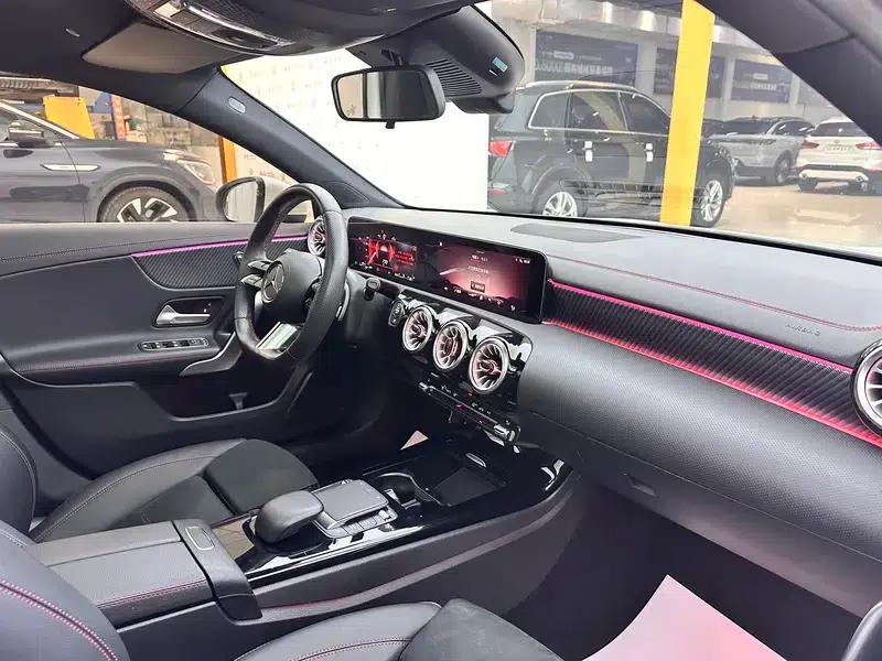 2023 Mercedes-Benz A-Class A 200 L Sport Sedan Fashion Edition — миниатюра 12