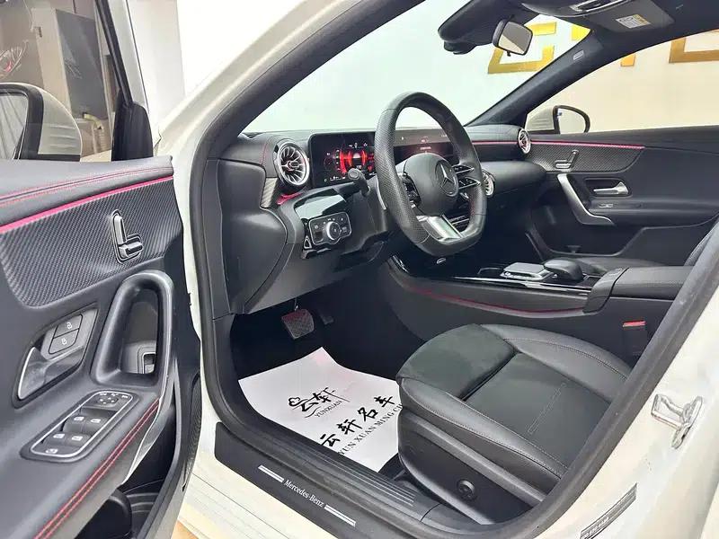 2023 Mercedes-Benz A-Class A 200 L Sport Sedan Fashion Edition — миниатюра 15