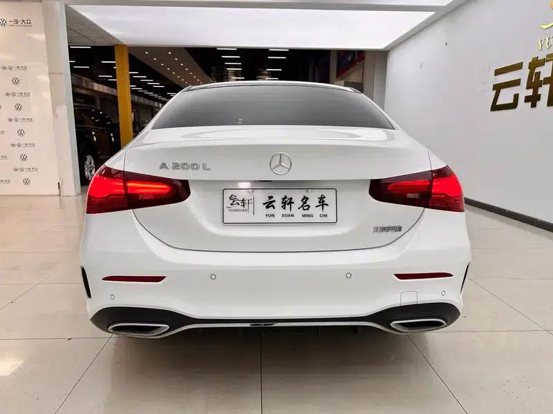 2023 Mercedes-Benz A-Class A 200 L Sport Sedan Fashion Edition — миниатюра 5