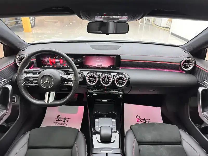 2023 Mercedes-Benz A-Class A 200 L Sport Sedan Fashion Edition — миниатюра 9