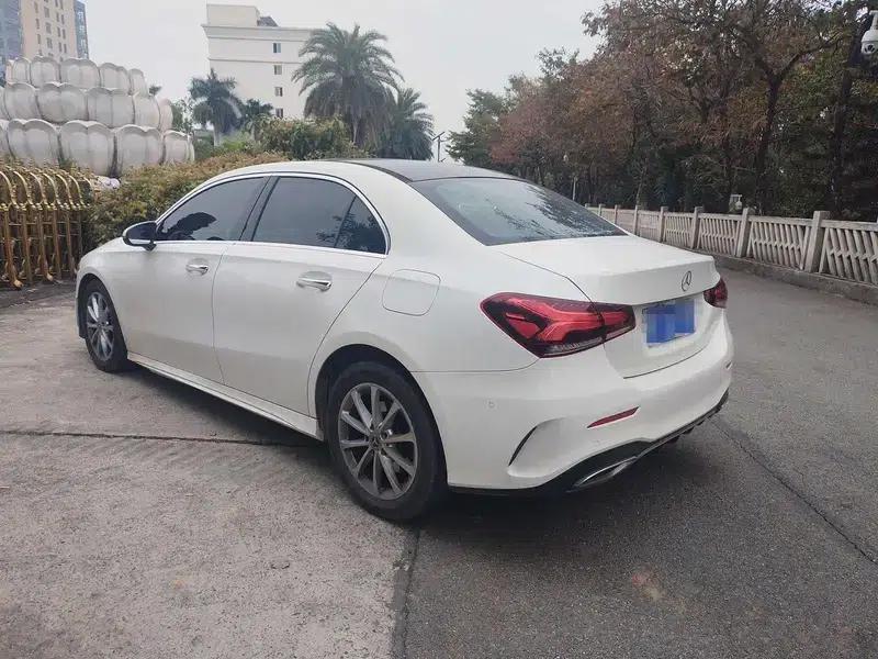 Mercedes-Benz A-Class 2020 A 200 L Sport Sedan — миниатюра 4