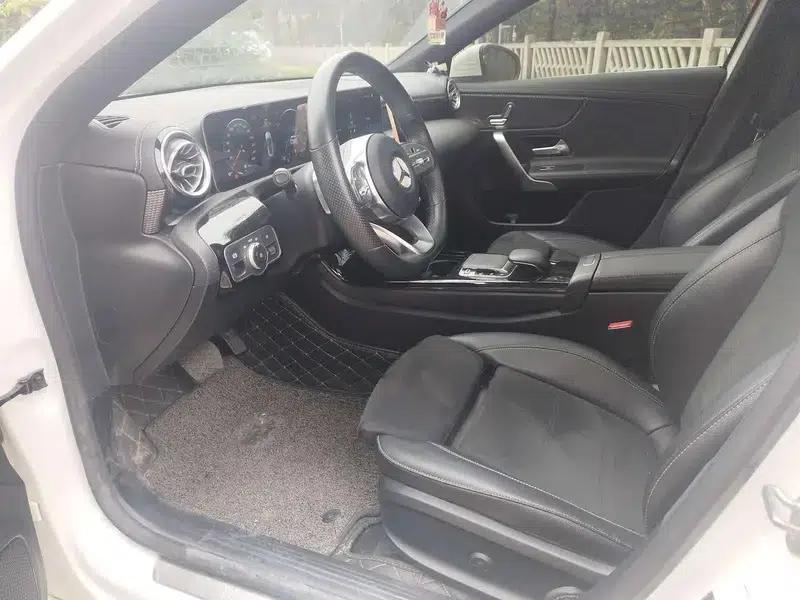 Mercedes-Benz A-Class 2020 A 200 L Sport Sedan — миниатюра 8
