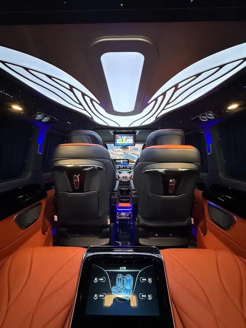 2023 Nissan Vito 2.0T Business Edition 7-seater — миниатюра 8