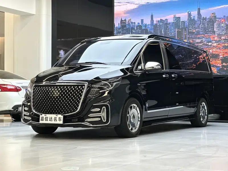2023 Nissan Vito 2.0T Business Edition 7-seater — миниатюра 1