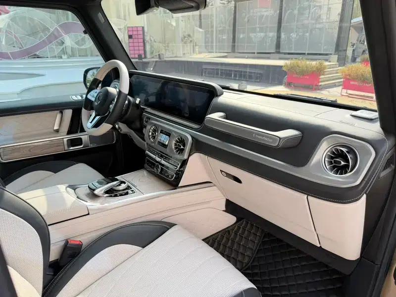 2022 Mercedes-Benz G-Class G 500 — миниатюра 10