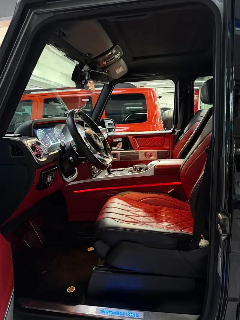 2017 Mercedes-Benz G-Class G 500 — миниатюра 26