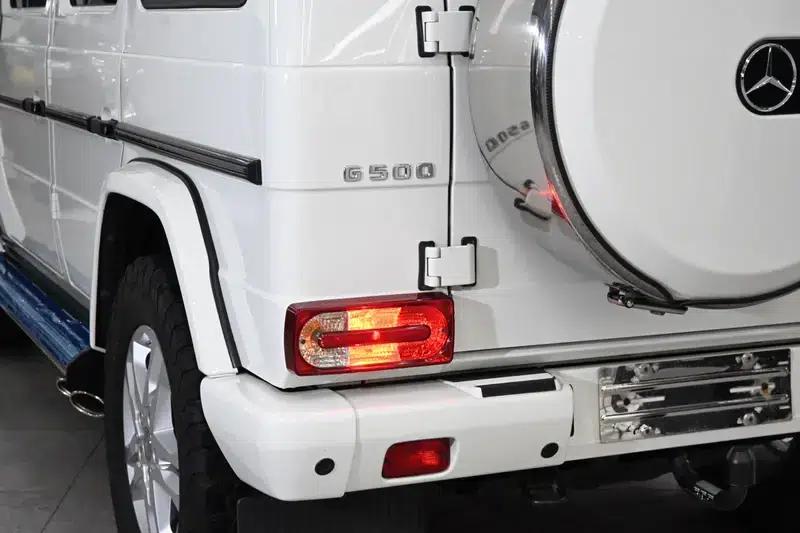 2010 Mercedes-Benz G-Class G 500 — миниатюра 13