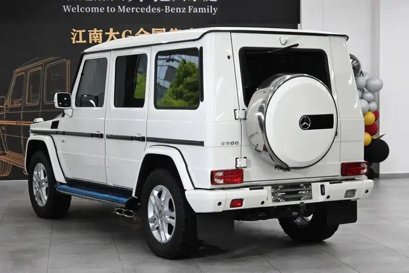 2010 Mercedes-Benz G-Class G 500 — миниатюра 4