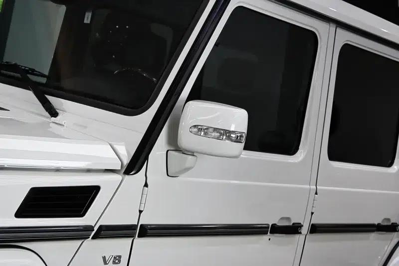 2010 Mercedes-Benz G-Class G 500 — миниатюра 10