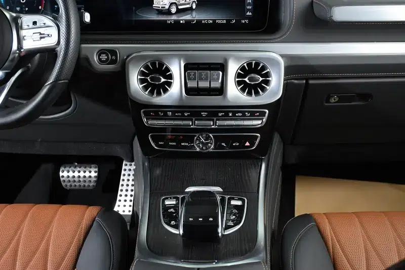 Mercedes-Benz G-Class 2024 3.0T Automatic 4WD 5-seater (Parallel Import) — миниатюра 11