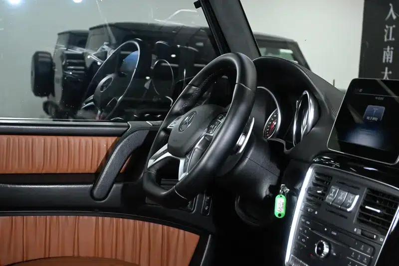 2018 Mercedes-Benz G-Class 4.0T Automatic 4WD 5-seater (Parallel Import) — миниатюра 14