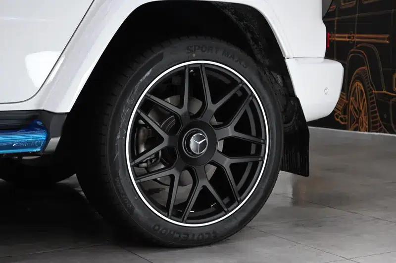 Mercedes-Benz G-Class 2021 G 500 — миниатюра 10