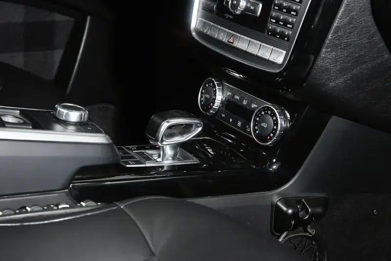 2016 Mercedes-Benz G-Class G 500 — миниатюра 16