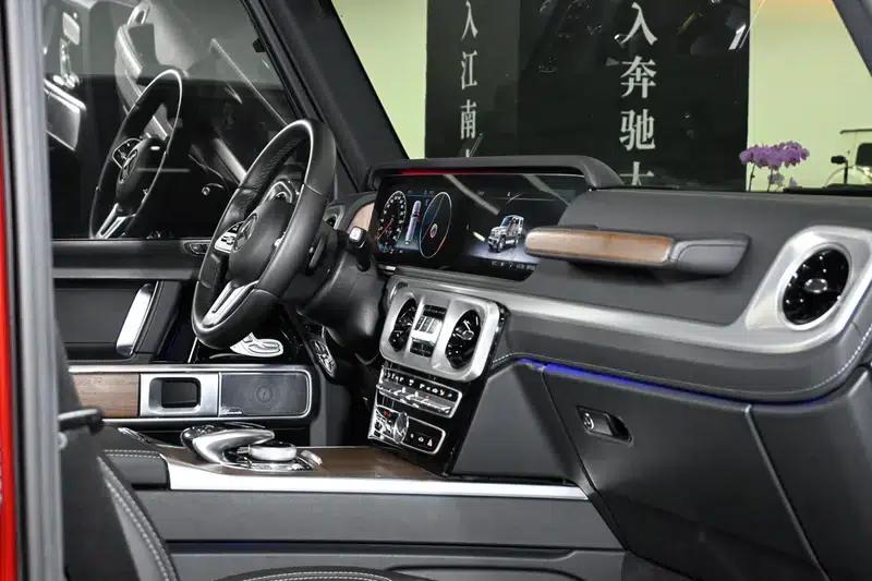 Mercedes-Benz G-Class 2023 3.0T Automatic 4WD 5-seater (Parallel Import) — миниатюра 19