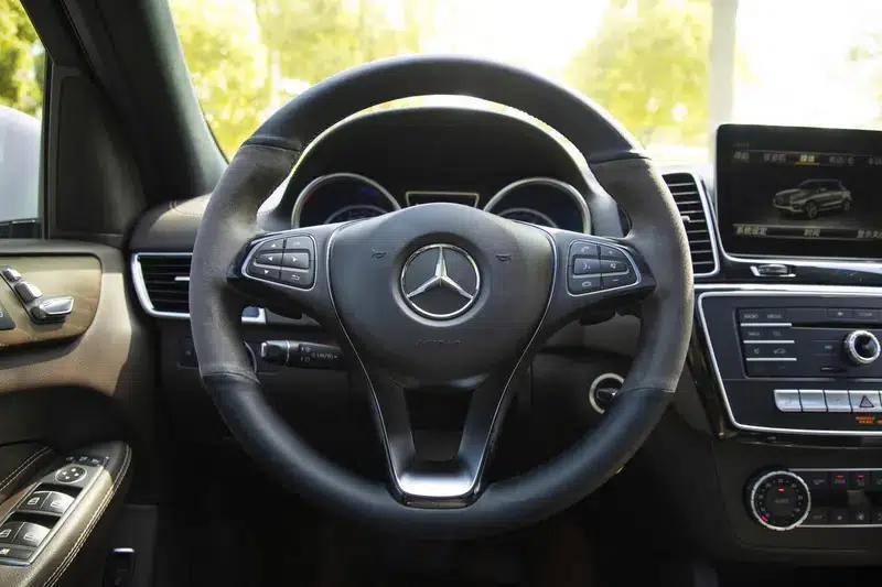 Mercedes-Benz GLE (Imported) 2017 GLE 320 4MATIC Luxury — миниатюра 19