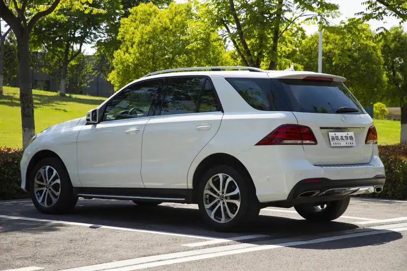 Mercedes-Benz GLE (Imported) 2017 GLE 320 4MATIC Luxury — миниатюра 5