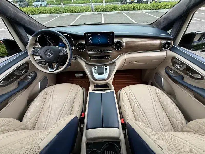 Mercedes-Benz V-Class 2020 V 260 Premium Edition — миниатюра 13