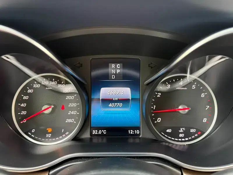 Mercedes-Benz V-Class 2020 V 260 Premium Edition — миниатюра 14