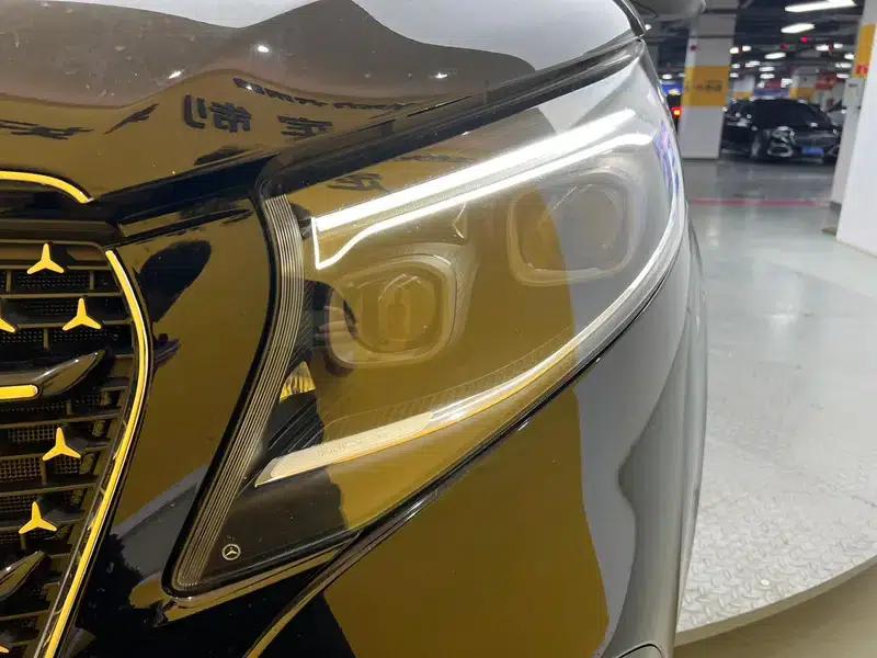 2024 Mercedes-Benz V-Class V 300 L Long Wheelbase Premium Edition — миниатюра 6