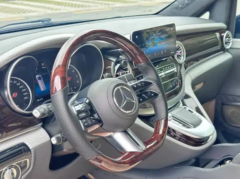 Mercedes-Benz V-Class 2021 V 260 Navigator Edition — миниатюра 15