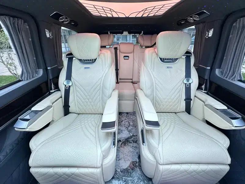 Mercedes-Benz V-Class 2021 V 260 Navigator Edition — миниатюра 22