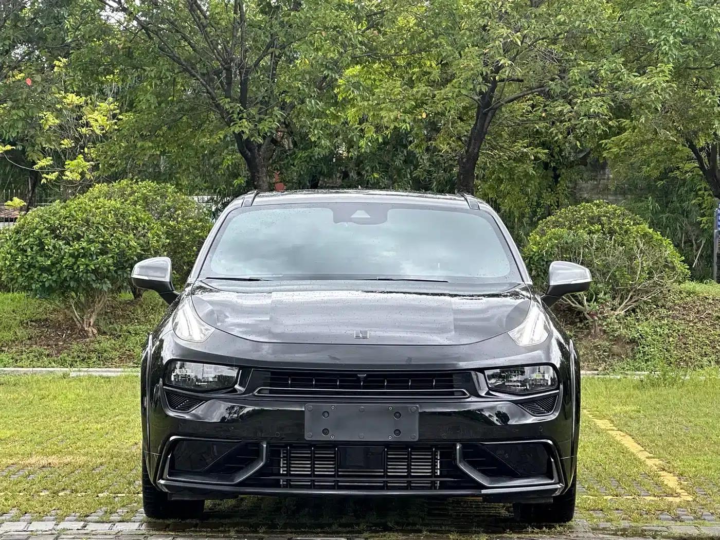 Lynk & Co 02 Hatchback 2021 2.0TD Halo Driving Package Edition — миниатюра 2