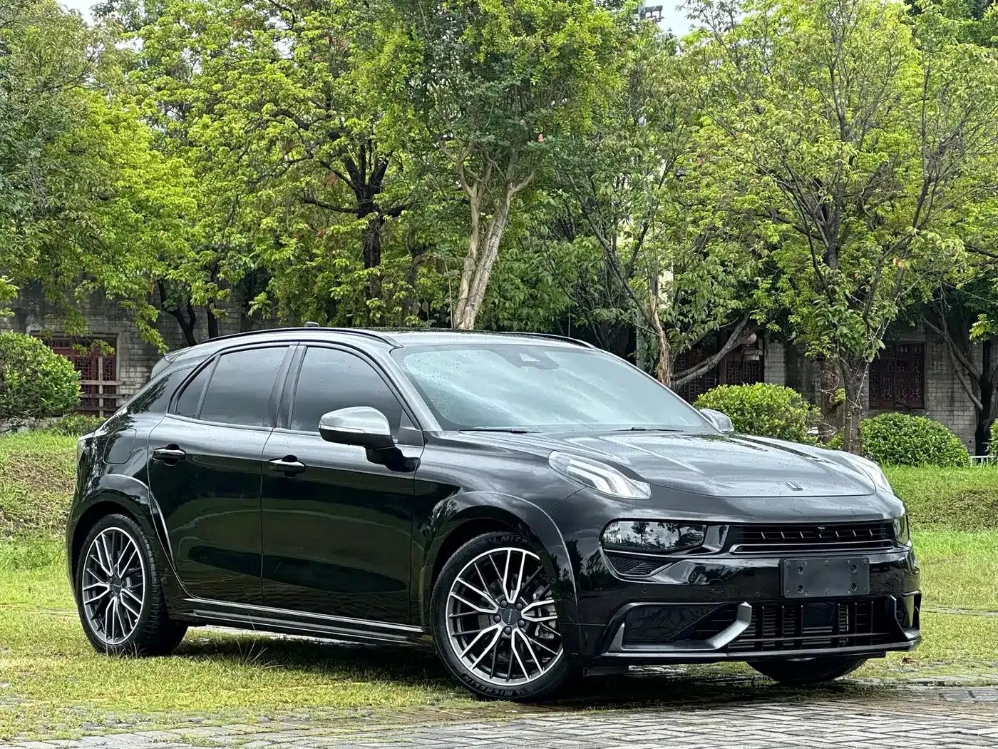 Lynk & Co 02 Hatchback 2021 2.0TD Halo Driving Package Edition — миниатюра 3