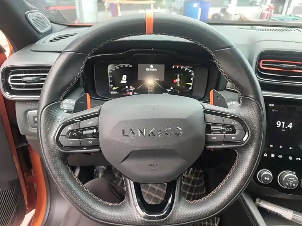 Lynk & Co 02 Hatchback 2021 2.0TD Halo — миниатюра 11