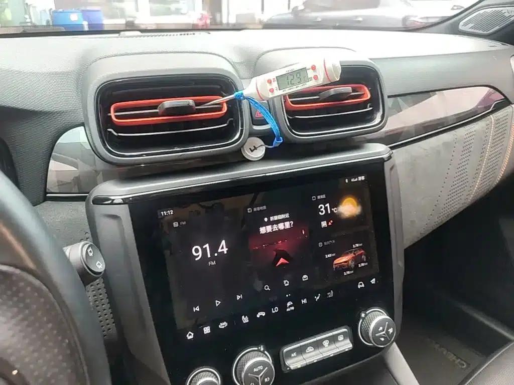 Lynk & Co 02 Hatchback 2021 2.0TD Halo — миниатюра 13