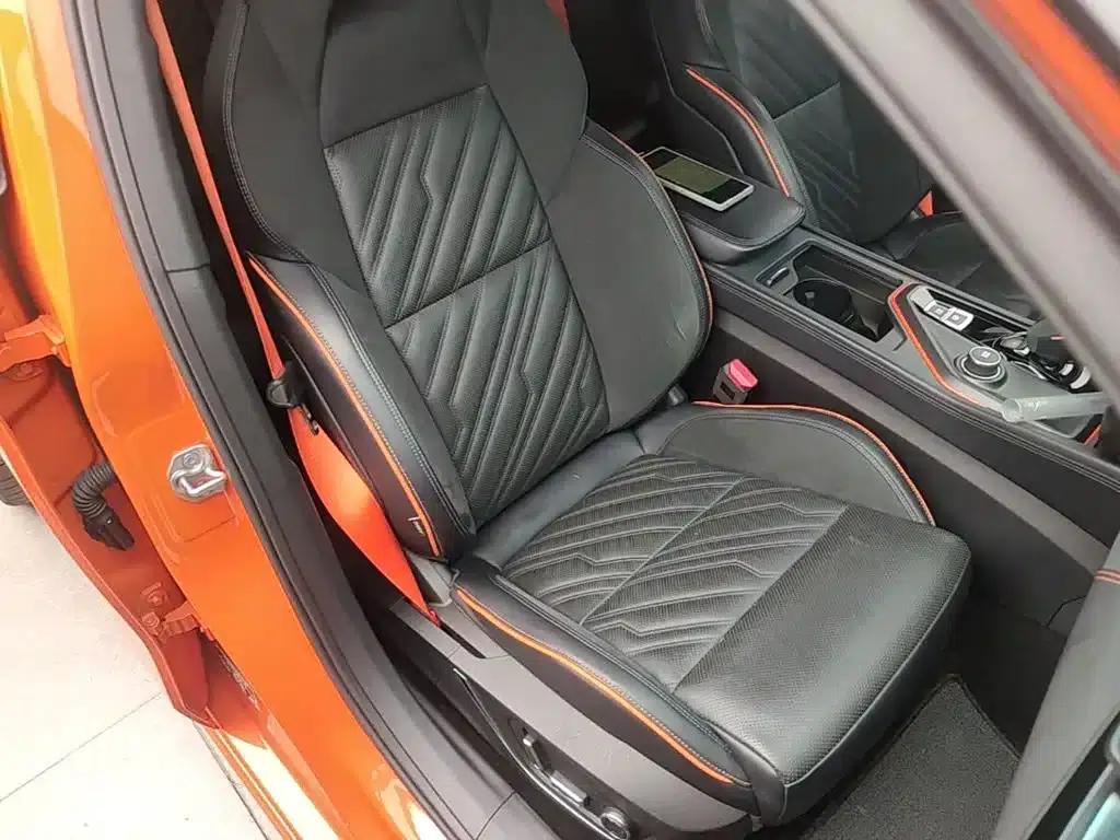Lynk & Co 02 Hatchback 2021 2.0TD Halo — миниатюра 25