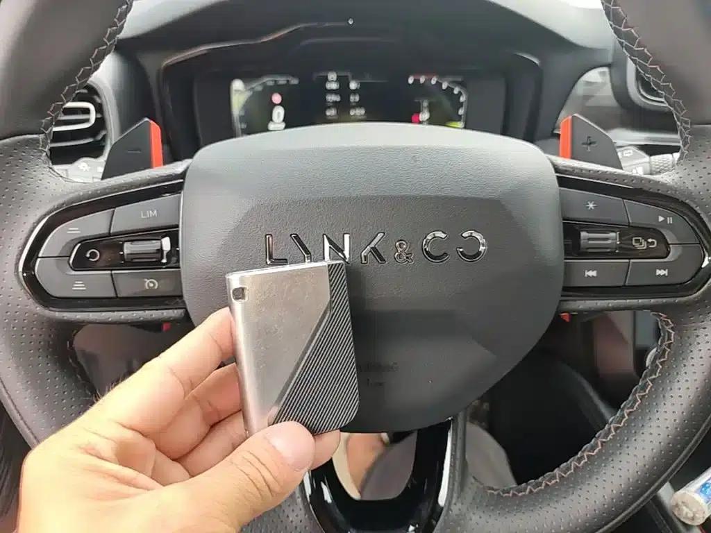 Lynk & Co 02 Hatchback 2021 2.0TD Halo — миниатюра 9