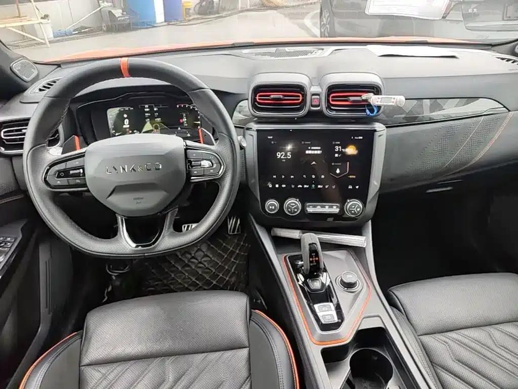 Lynk & Co 02 Hatchback 2021 2.0TD Halo — миниатюра 10