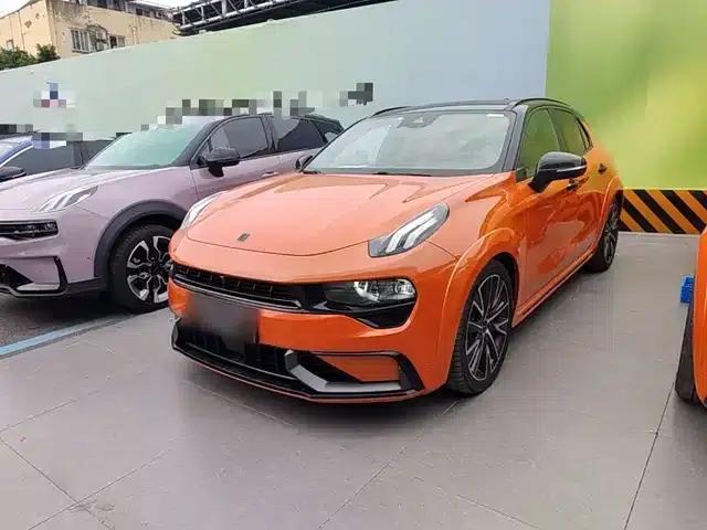 Lynk & Co 02 Hatchback 2021 2.0TD Halo