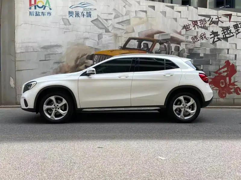 2018 Mercedes-Benz GLA 200 Dynamic — миниатюра 3