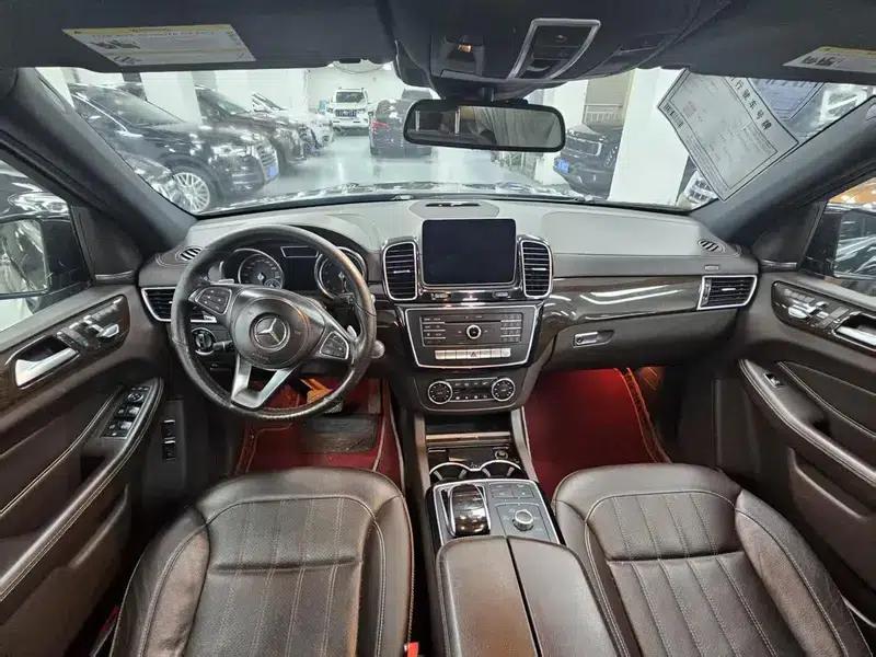 Mercedes-Benz GLS 2017 3.0L Automatic 4WD 7-Seater (Parallel Import) — миниатюра 11