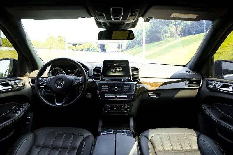 2017 Mercedes-Benz GLS 400 4MATIC Dynamic — миниатюра 18