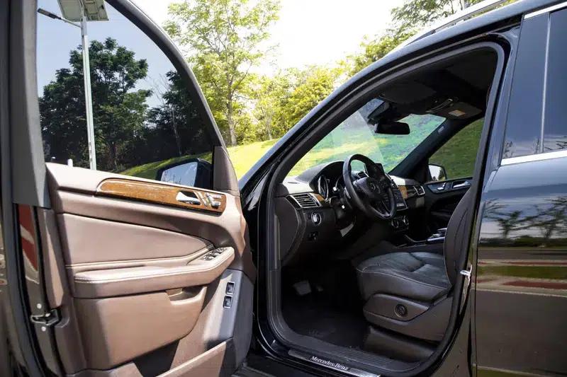 2017 Mercedes-Benz GLS 400 4MATIC Dynamic — миниатюра 29