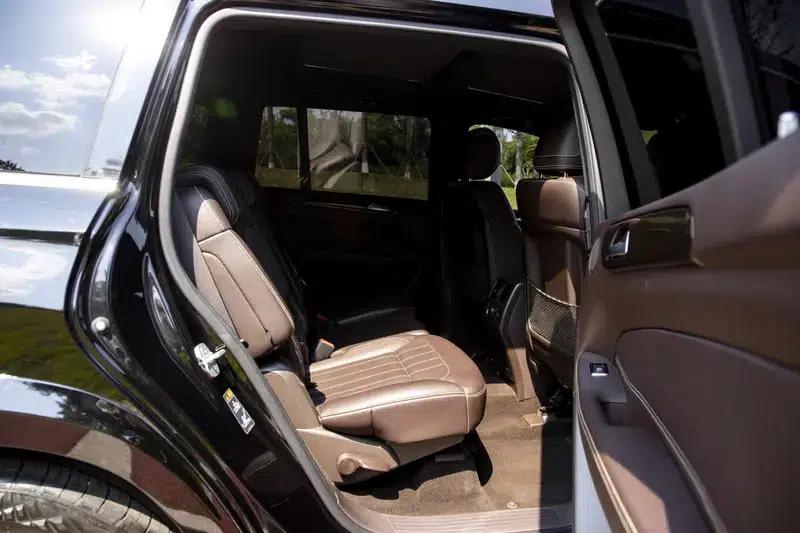 2017 Mercedes-Benz GLS 400 4MATIC Dynamic — миниатюра 32
