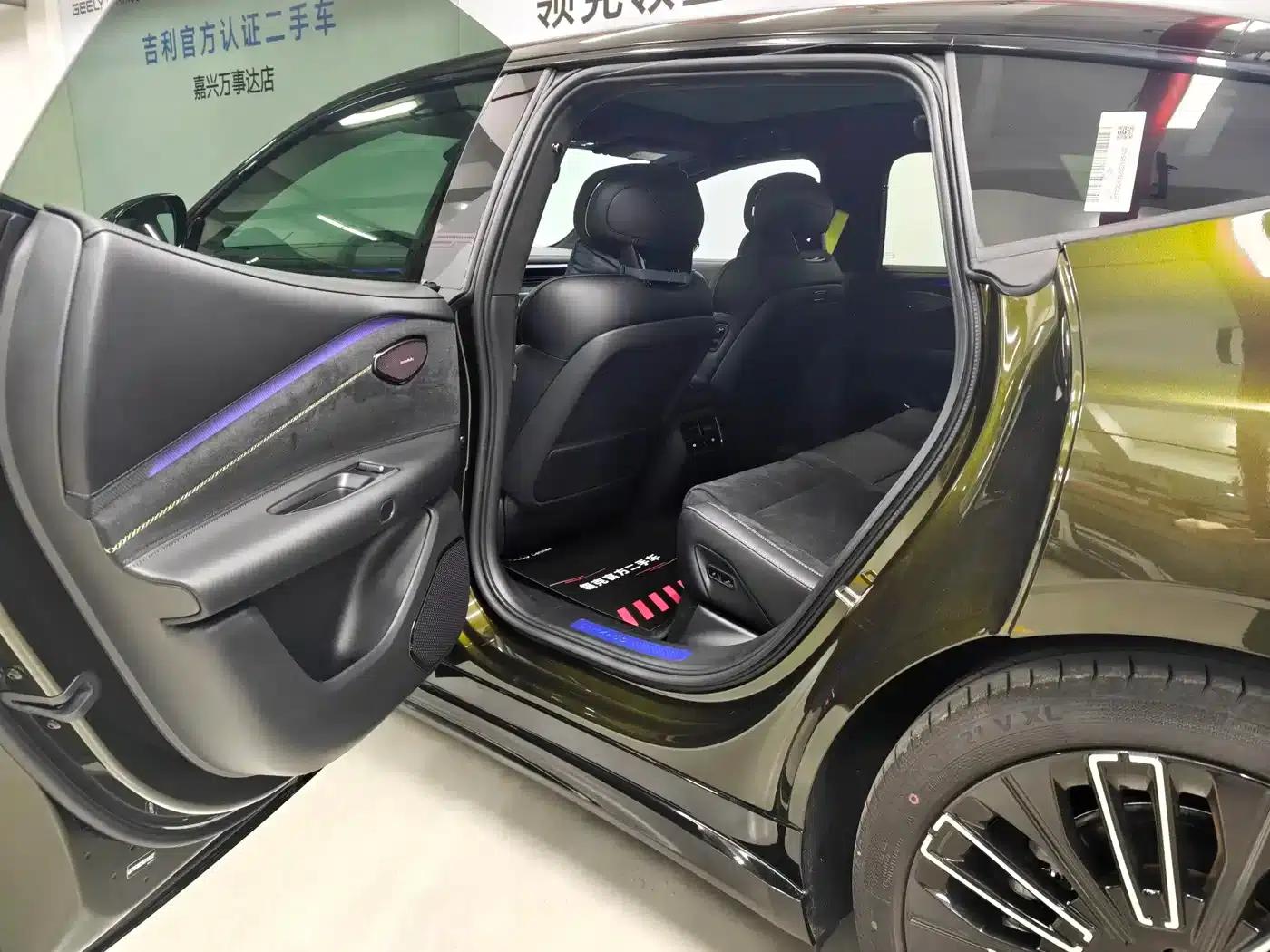 Lynk & Co 10 2025 240 AWD Ultra Sport Edition H7 — миниатюра 13
