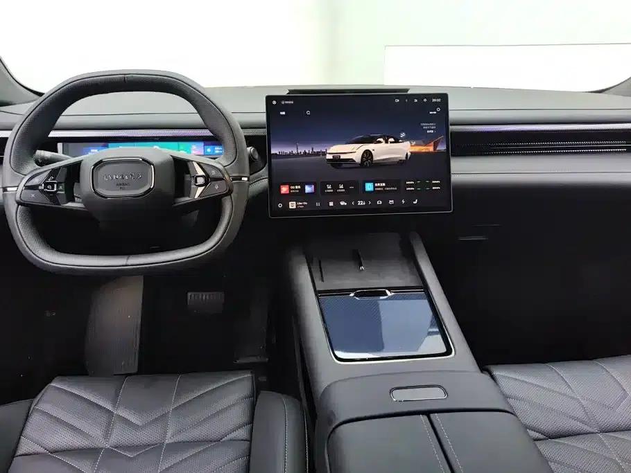 Lynk & Co 10 2025 Ultra H5 120 AWD — миниатюра 12