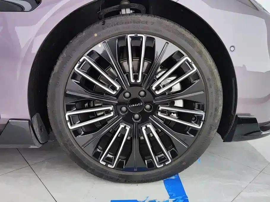 Lynk & Co 10 2025 Ultra H5 120 AWD — миниатюра 6