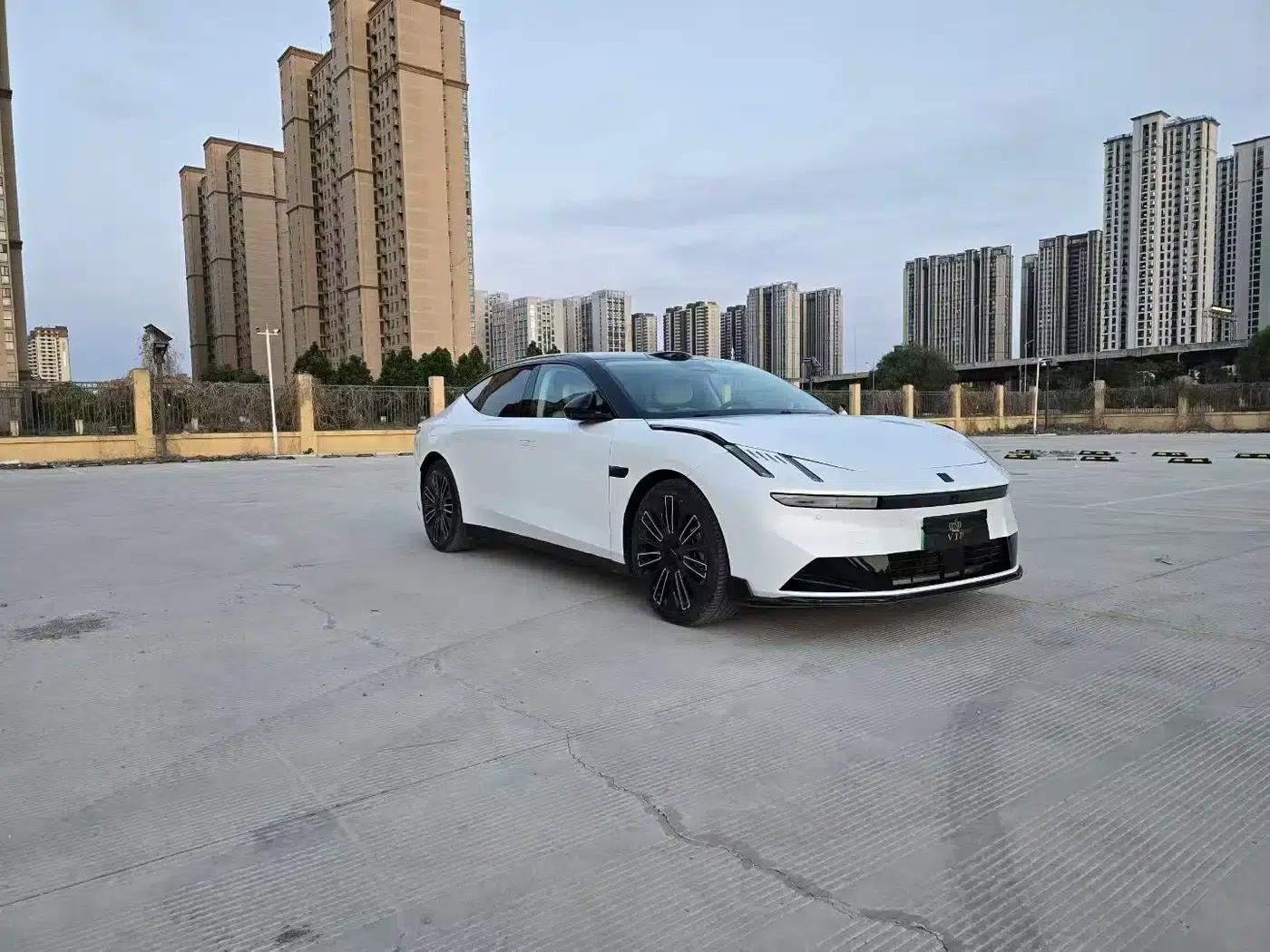 Lynk & Co 10 2025 240 AWD Ultra Sport Edition H7 — миниатюра 3