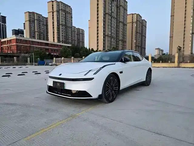 Lynk & Co 10 2025 240 AWD Ultra Sport Edition H7