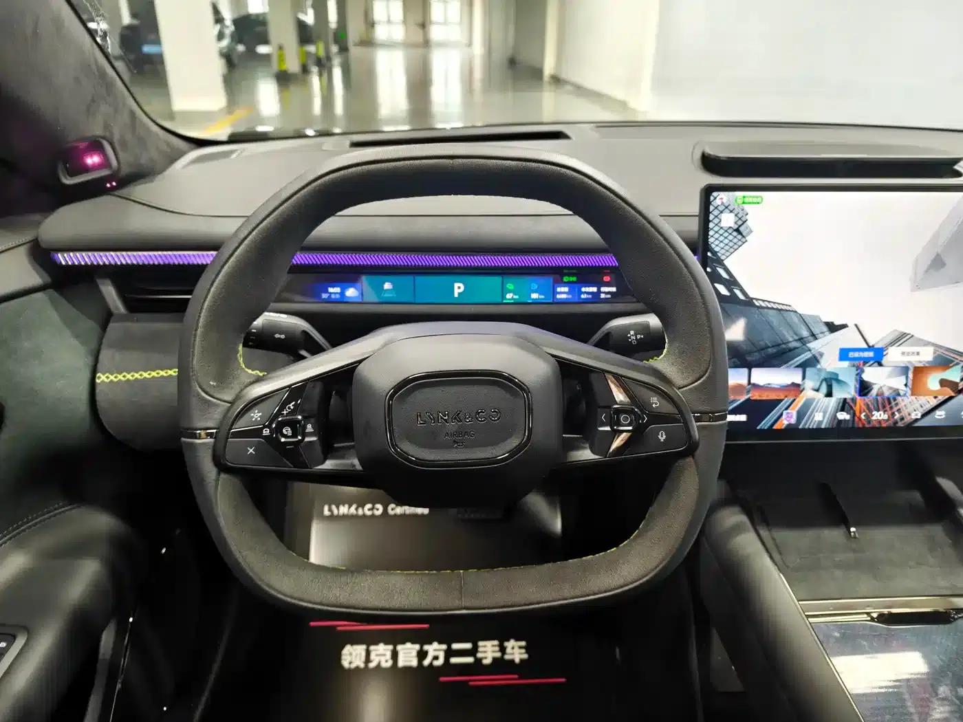 Lynk & Co 10 2025 240 AWD Ultra Sport Edition H7 — миниатюра 11