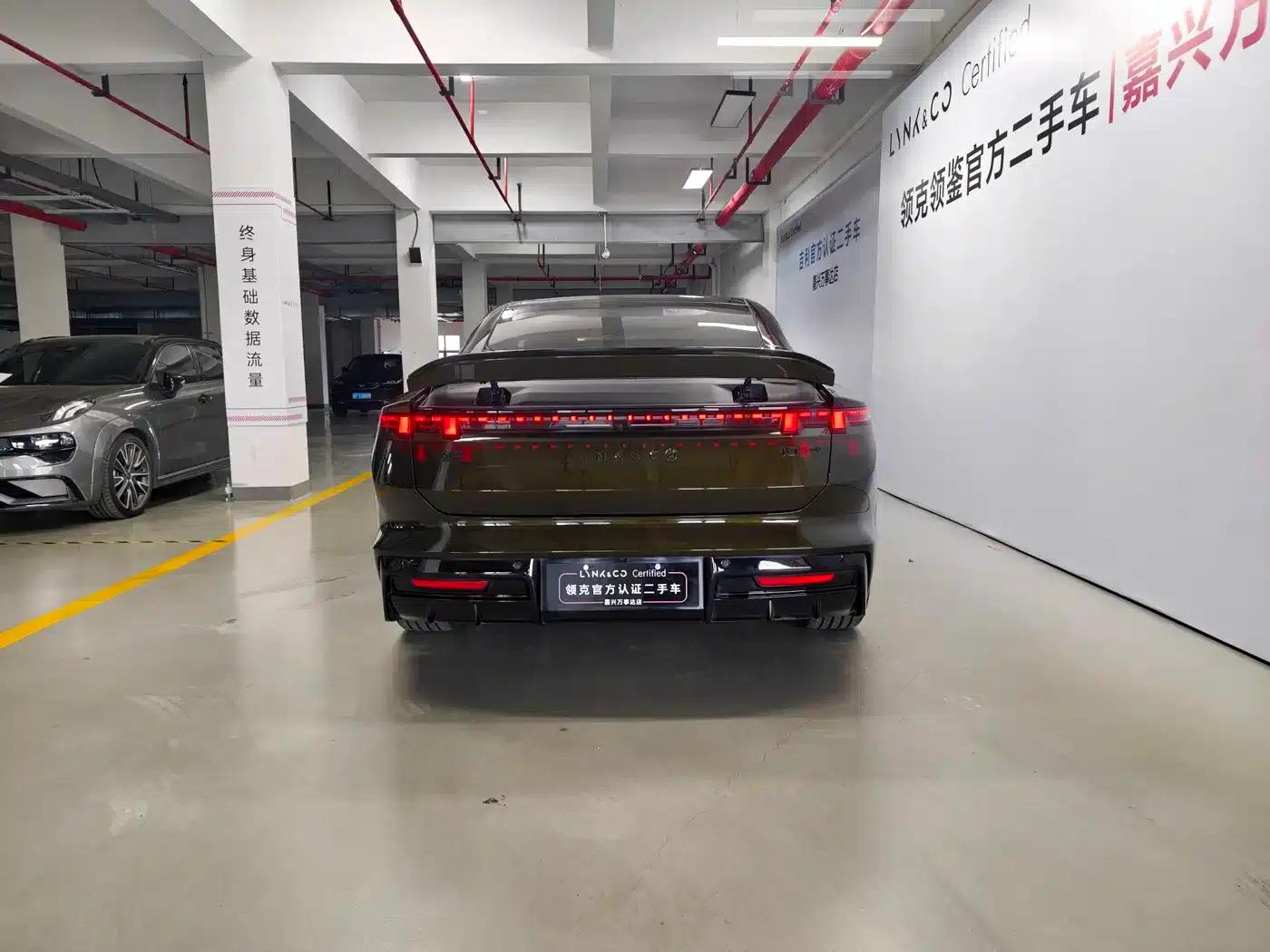 Lynk & Co 10 2025 240 AWD Ultra Sport Edition H7 — миниатюра 6