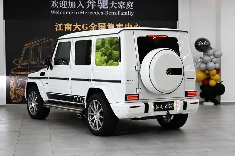 2013 Mercedes-Benz G-Class AMG 63 — миниатюра 4
